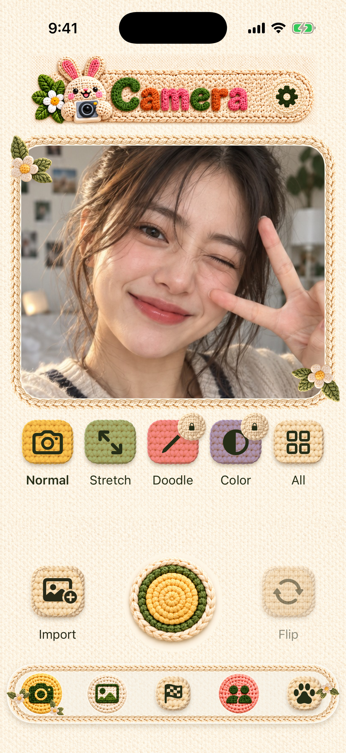 PictoPop Camera in the Yarnwood launch theme